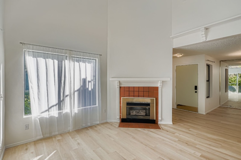 Building Photo - 1845 Kendall St