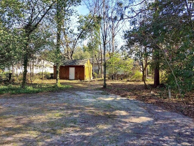 Building Photo - 1713 Lacy St