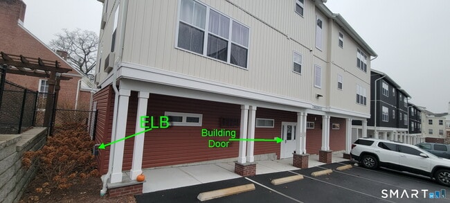 Building Photo - 155 Greenwood Ave