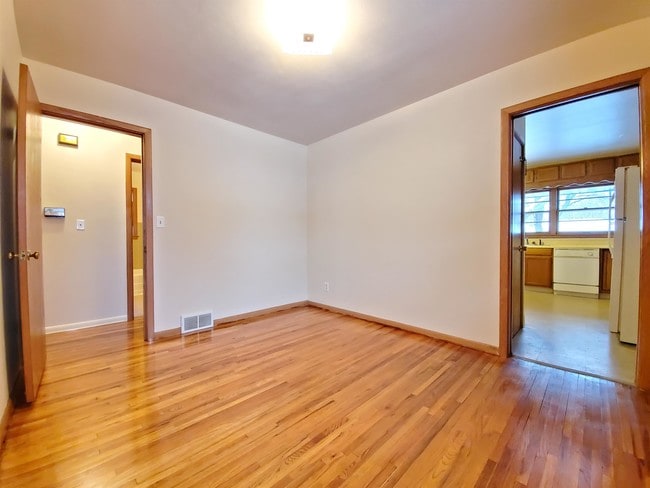 Building Photo - 1857 17th St NW