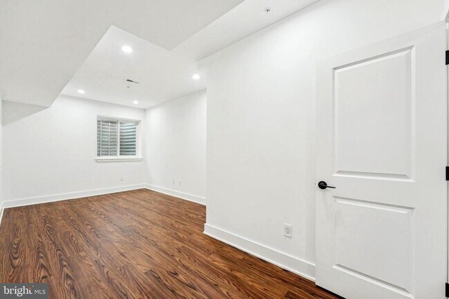 Building Photo - 2602 Earp St