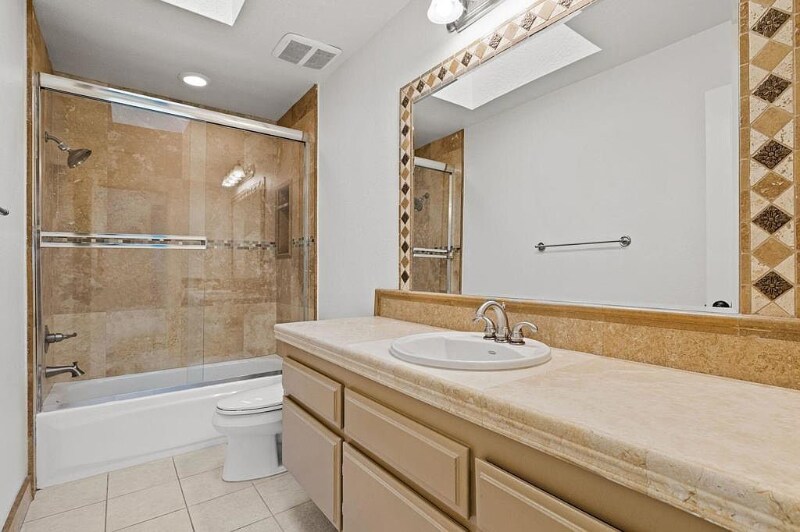 Building Photo - 43250 Via Magellan Dr