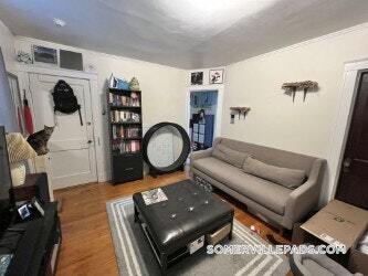 Building Photo - 157 Summer St