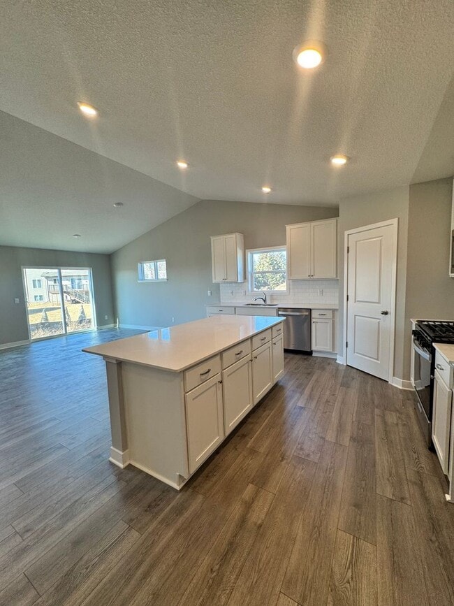 Building Photo - New Construction 4-Bedroom Home with Flex ...