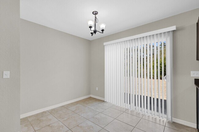 Building Photo - 3/2 Rental South of Ocala!