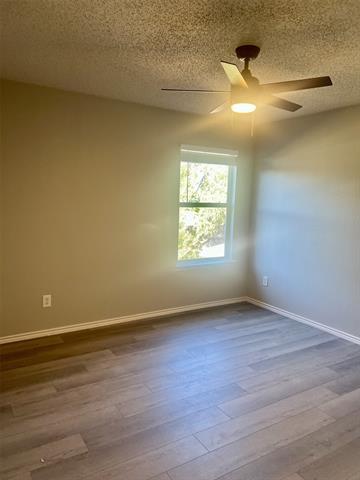 Building Photo - 9952 Nixon Dr