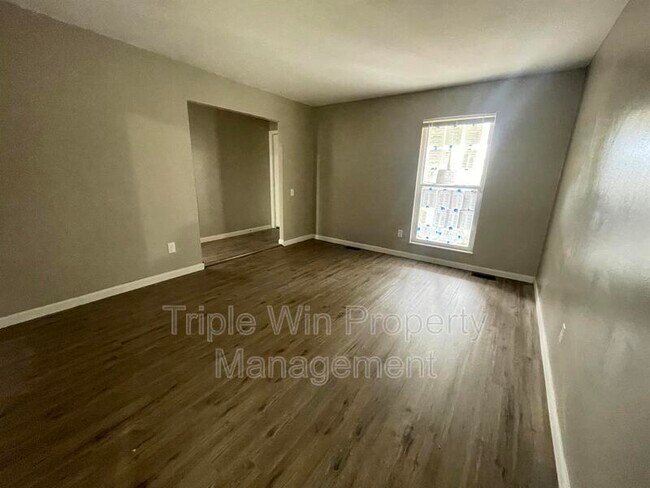 Building Photo - 1725 Orletto Way