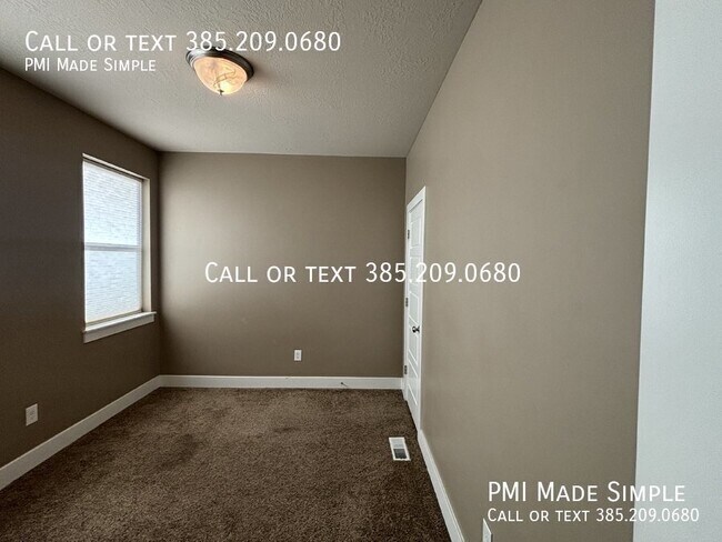 Building Photo - 2302 S Long Dr
