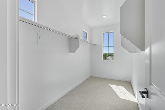 Building Photo - 26205 N 19th Ln