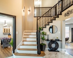 Foyer - 707 Cottonwood Bend Dr