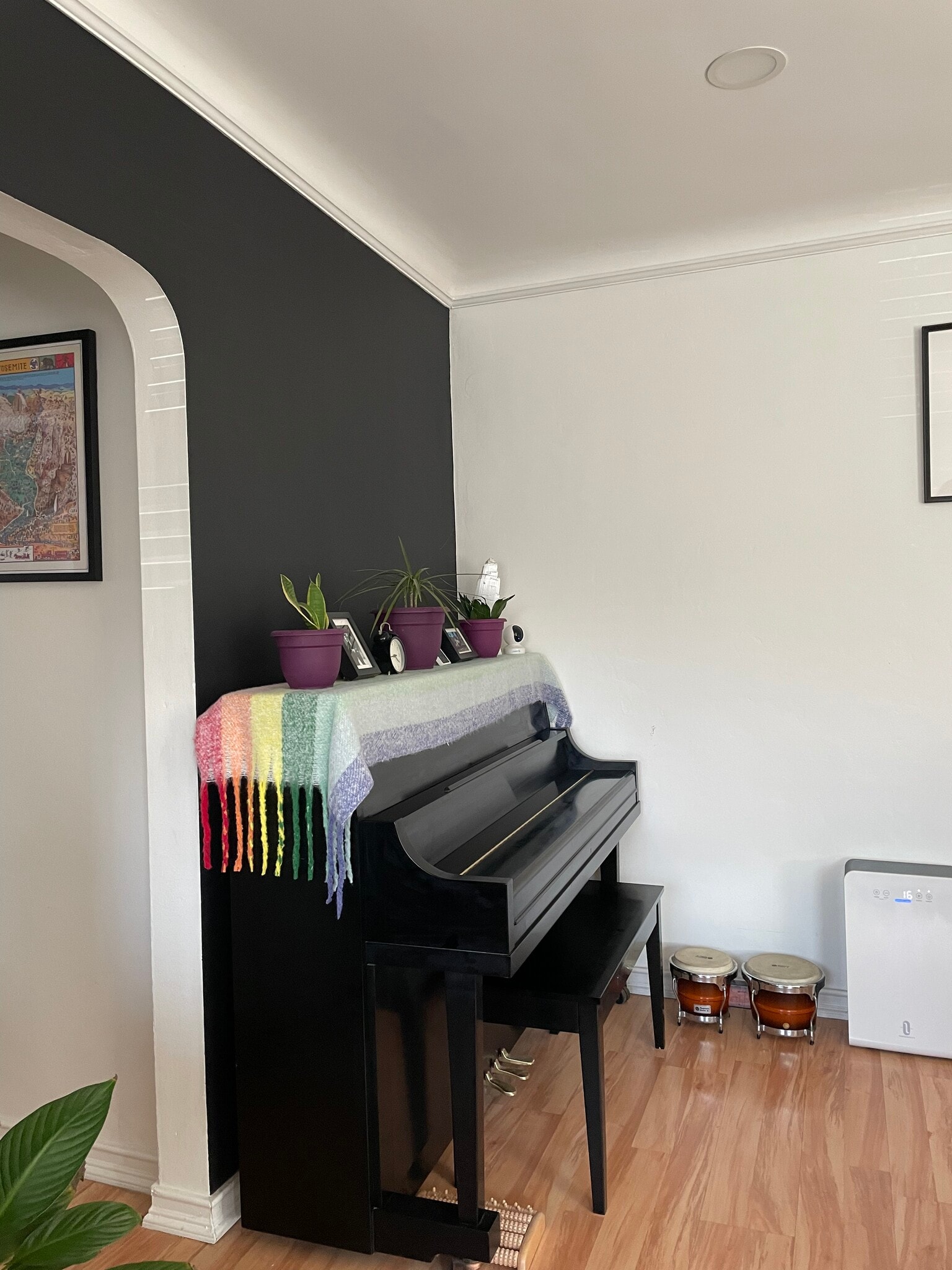 Building Photo - 2348 Warwick Ave