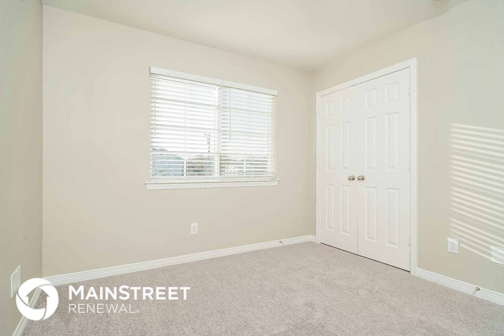 Building Photo - 214 Townsell Ct