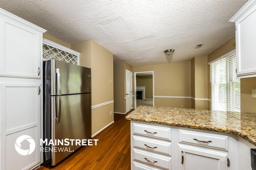 Building Photo - 7141 Avenbury Cir