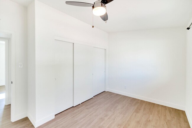 Building Photo - 2 Story ASU house with Pool in the best neighborhood for students