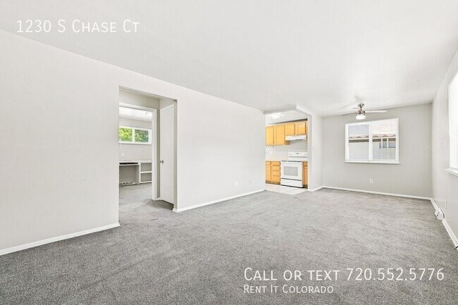Building Photo - 1230 S Chase Ct