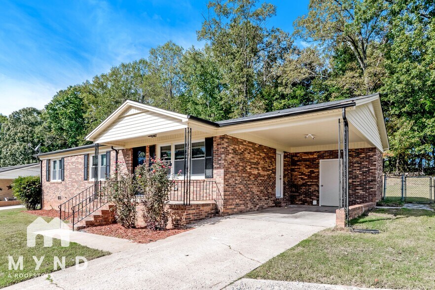 Building Photo - 310 Witten Ln