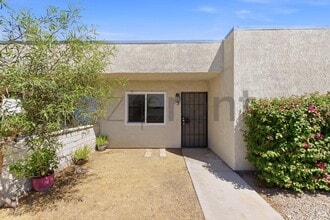 Building Photo - 34901 Marcia Rd