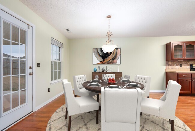 Building Photo - 117 Vancouver Rd