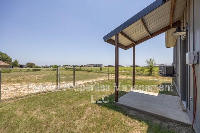 Building Photo - 16374 County Rd 4100