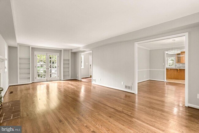 Building Photo - 1011 Shipman Ln