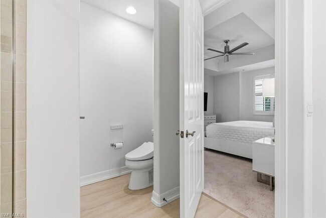 Building Photo - 10731 Mirasol Dr