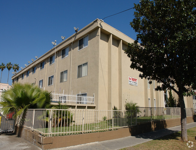 Building Photo - Lockwood Avenue Apartments