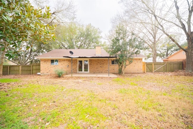 Building Photo - 3050 Orange St