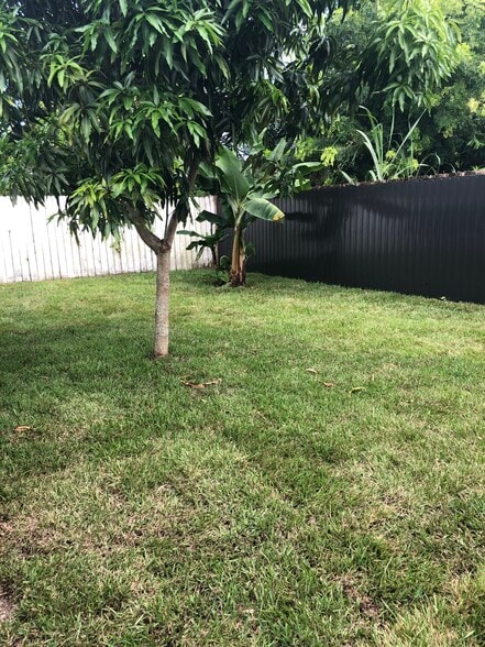 Building Photo - 8962 SW 40th Terrace