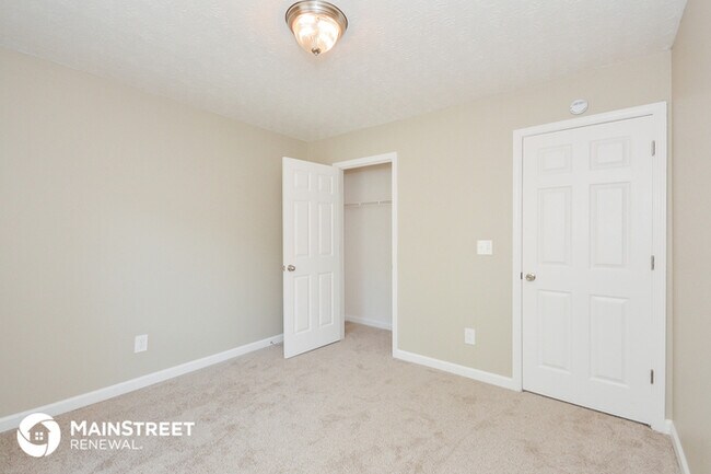 Building Photo - 308 Chase Marion Way