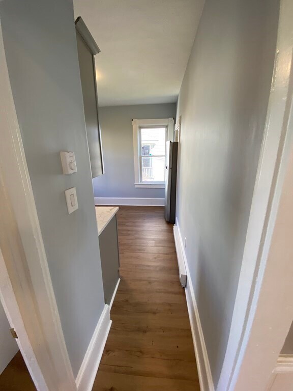 Building Photo - 10 Acushnet Ave