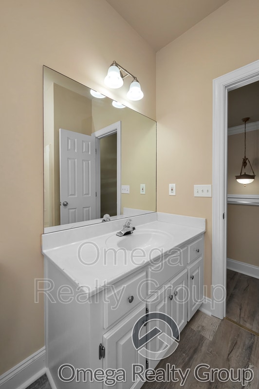 Building Photo - 622 Brandy Dr