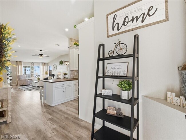 Building Photo - 4904 Winterset Dr