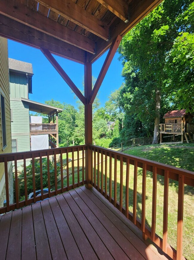 Building Photo - Montford Rental-Asheville