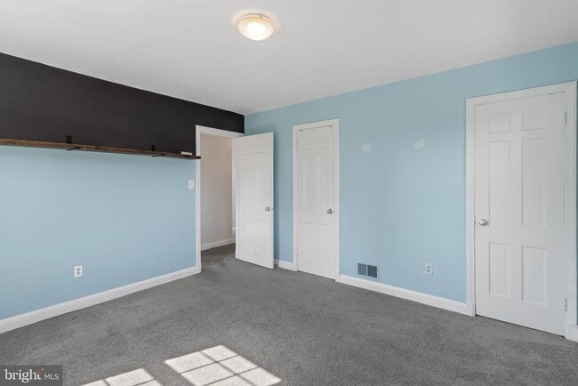 Building Photo - 15118 Liberty Grove Dr