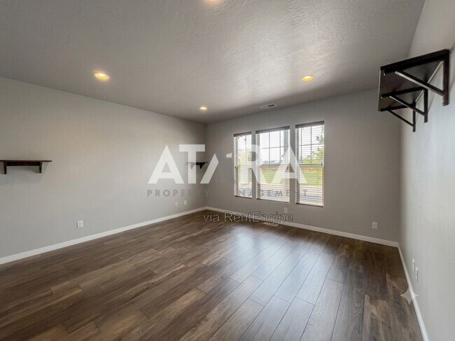 Building Photo - 5285 W Hampstead Ln