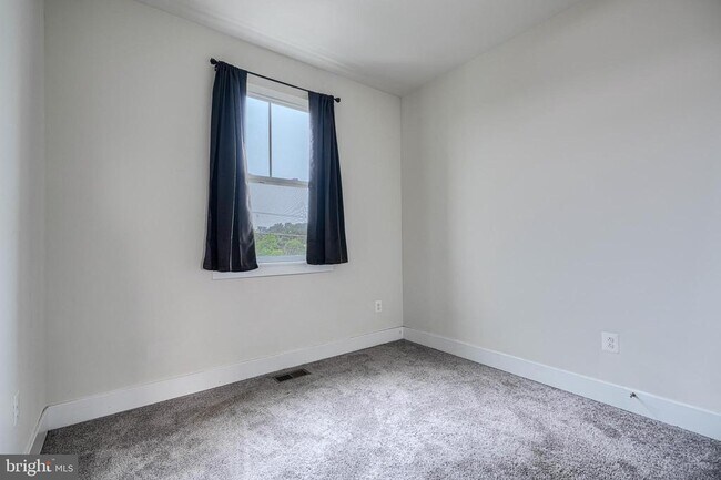 Building Photo - 11129 Reisterstown Rd