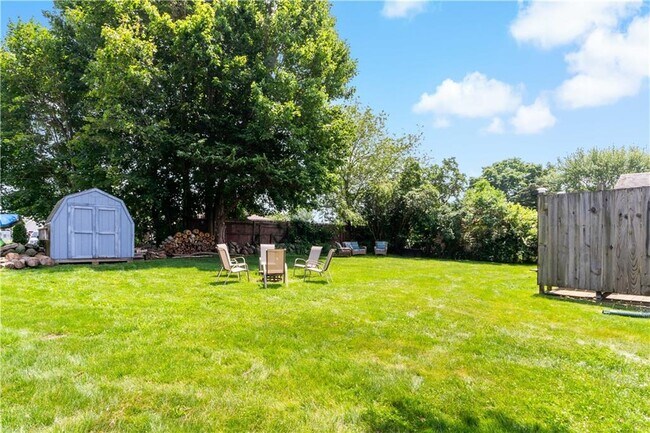 Building Photo - 39 Salt Pond Way