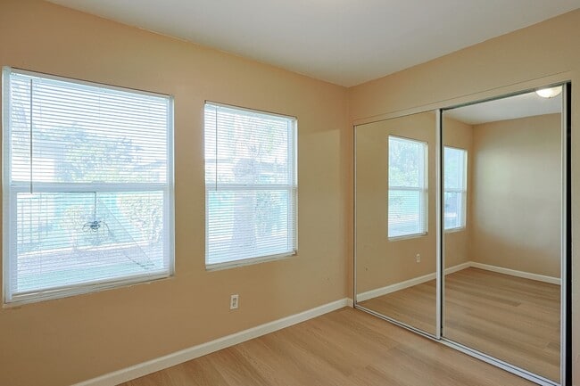 Building Photo - 5461-65 Imperial Ave