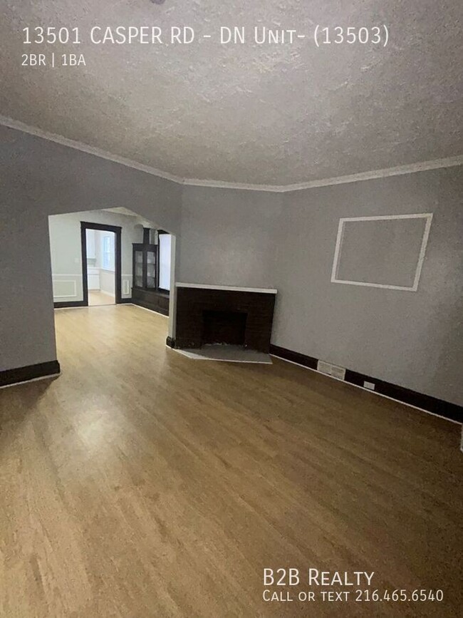 Building Photo - Spacious Two-Bedroom Unit in a Charming Mu...