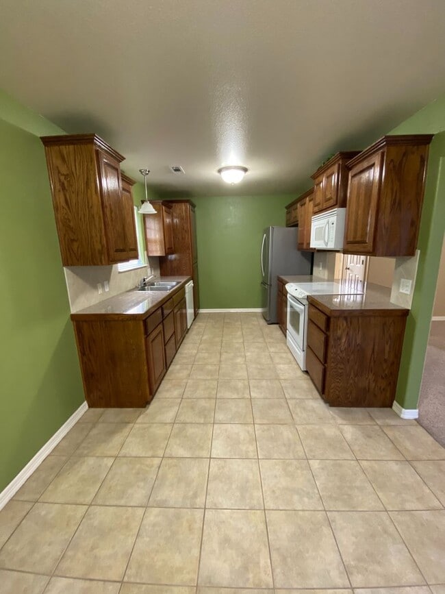 Building Photo - 3 Bedroom Home for Rent in Springdale!