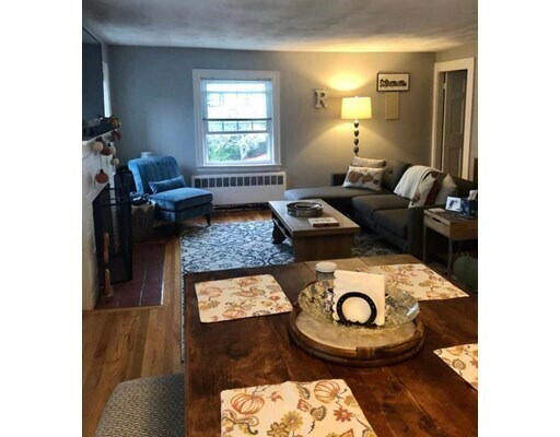 Building Photo - 40 Hatfield Rd