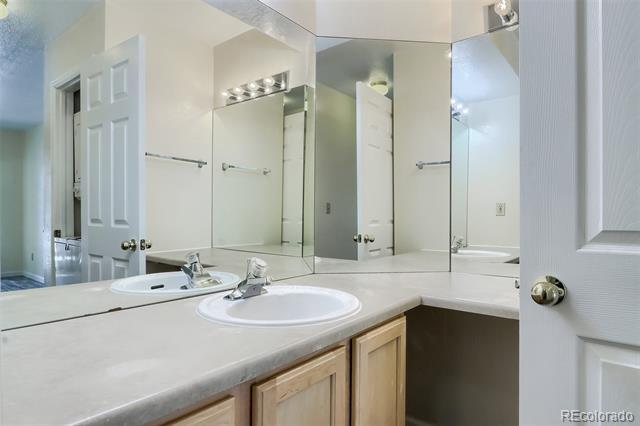 Building Photo - 9212 E Arbor Cir