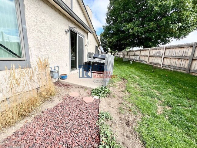 Building Photo - 4568 Excalibur Ct