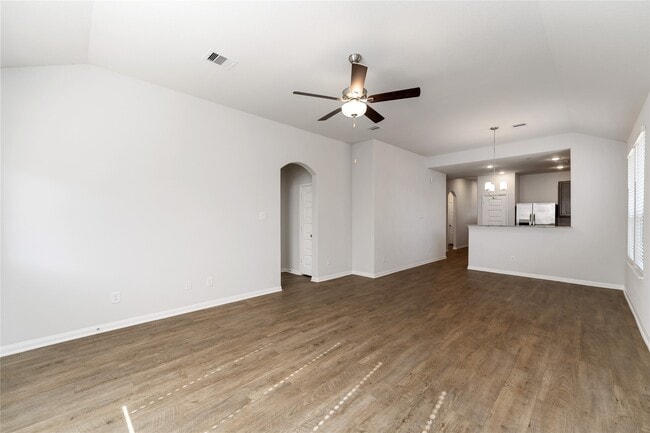 Building Photo - 25587 Blossom Ct