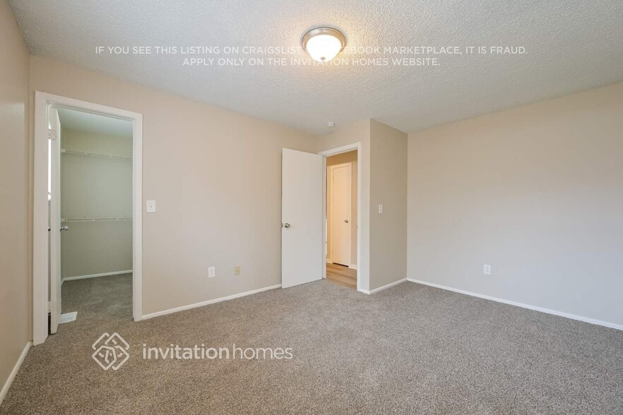 Building Photo - 3361 S Winston St