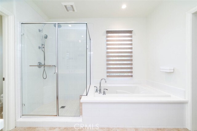 Building Photo - 52 Henson