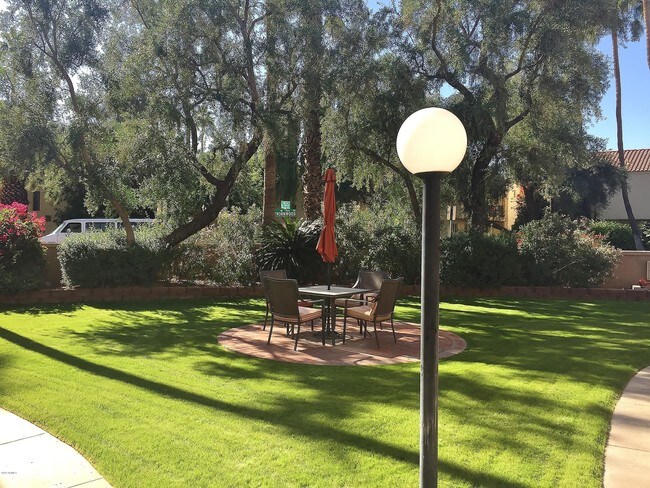 Building Photo - 4813 N 73rd St