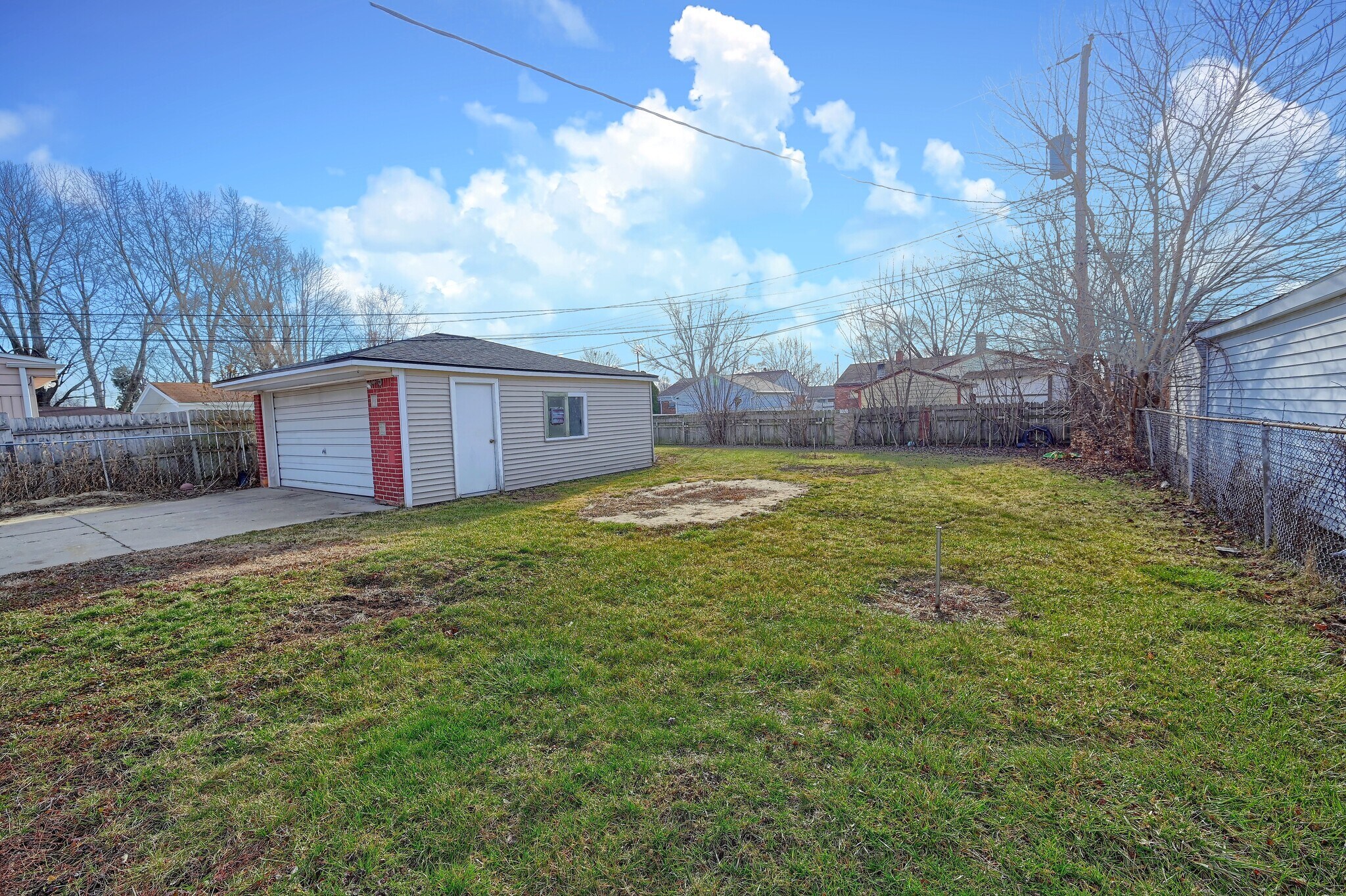 Building Photo - 11134 Superior Ave