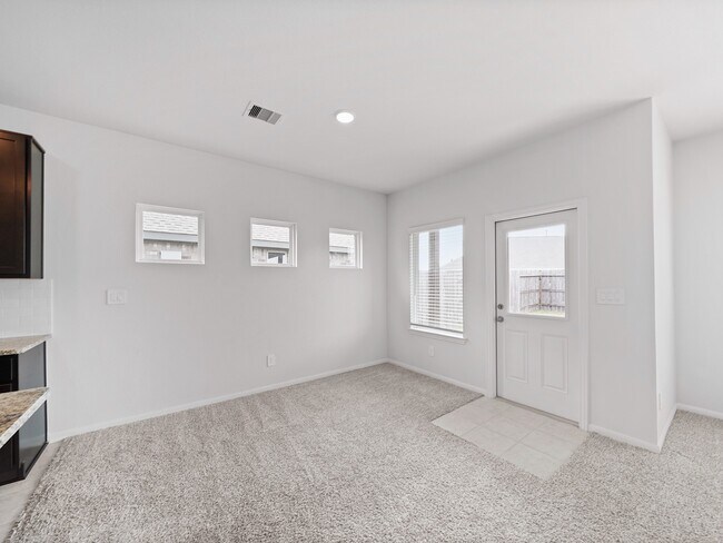 Building Photo - 15102 Wiltshire Castle Ln