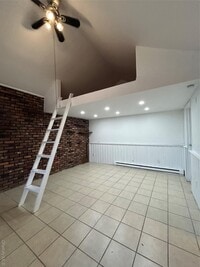 Building Photo - 175 Beach 109th St